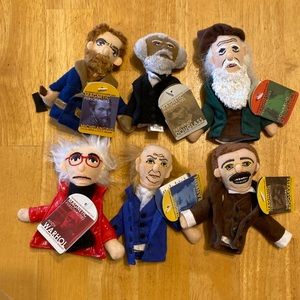 Historical finger puppets